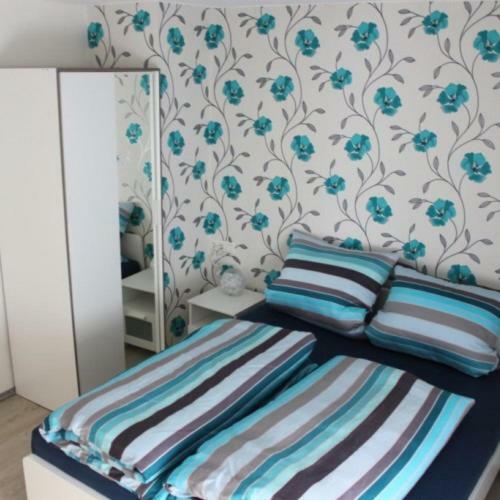 Ferienwohnung Regenbogen คัปเพล-กราเฟินเฮาเซน ภายนอก รูปภาพ