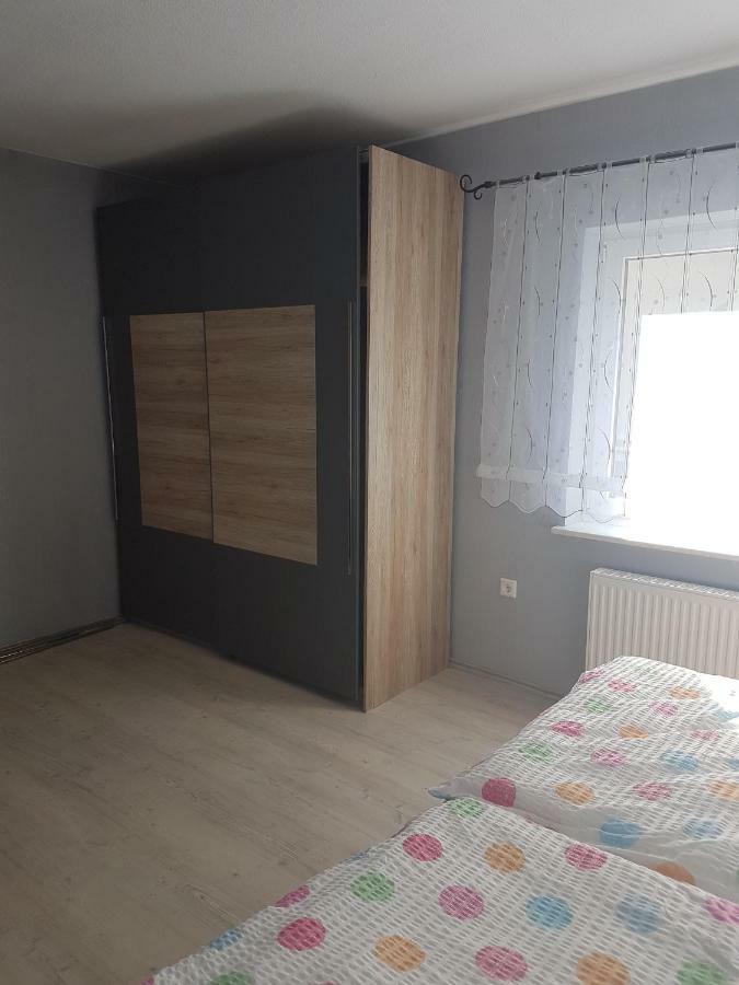 Ferienwohnung Regenbogen คัปเพล-กราเฟินเฮาเซน ภายนอก รูปภาพ