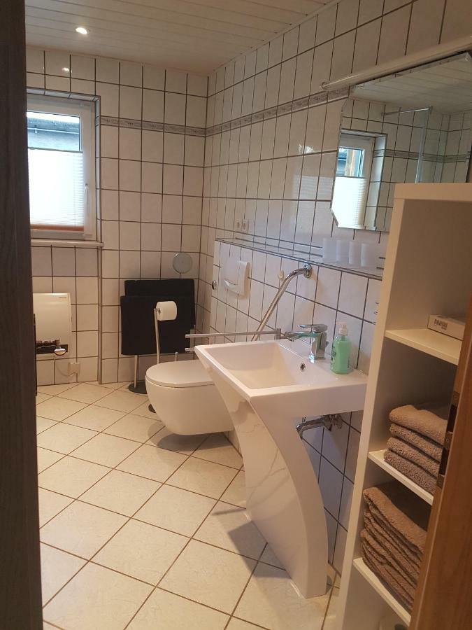 Ferienwohnung Regenbogen คัปเพล-กราเฟินเฮาเซน ภายนอก รูปภาพ